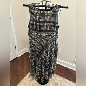 Classic Coldwater Creek sleeveless midi dress. Geometric, Camo look pattern